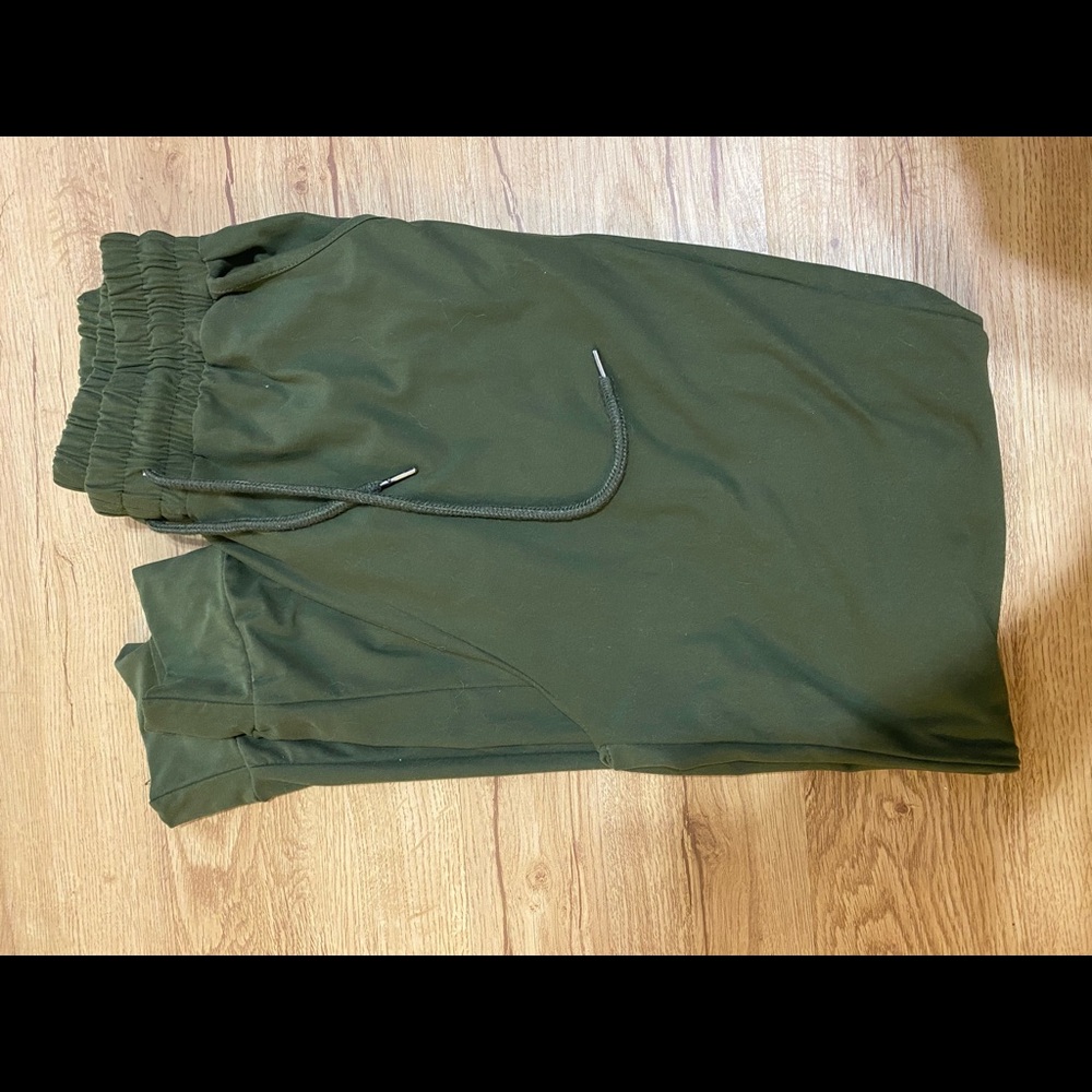 Butter joggers